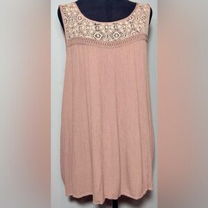 Corvia, Crinkle-Guaze Fabric w/Floral Crochet Lace Yoke Keyhole Neck, Size 1X